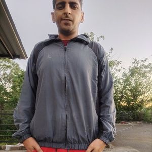 Meet your Posher, Aditya